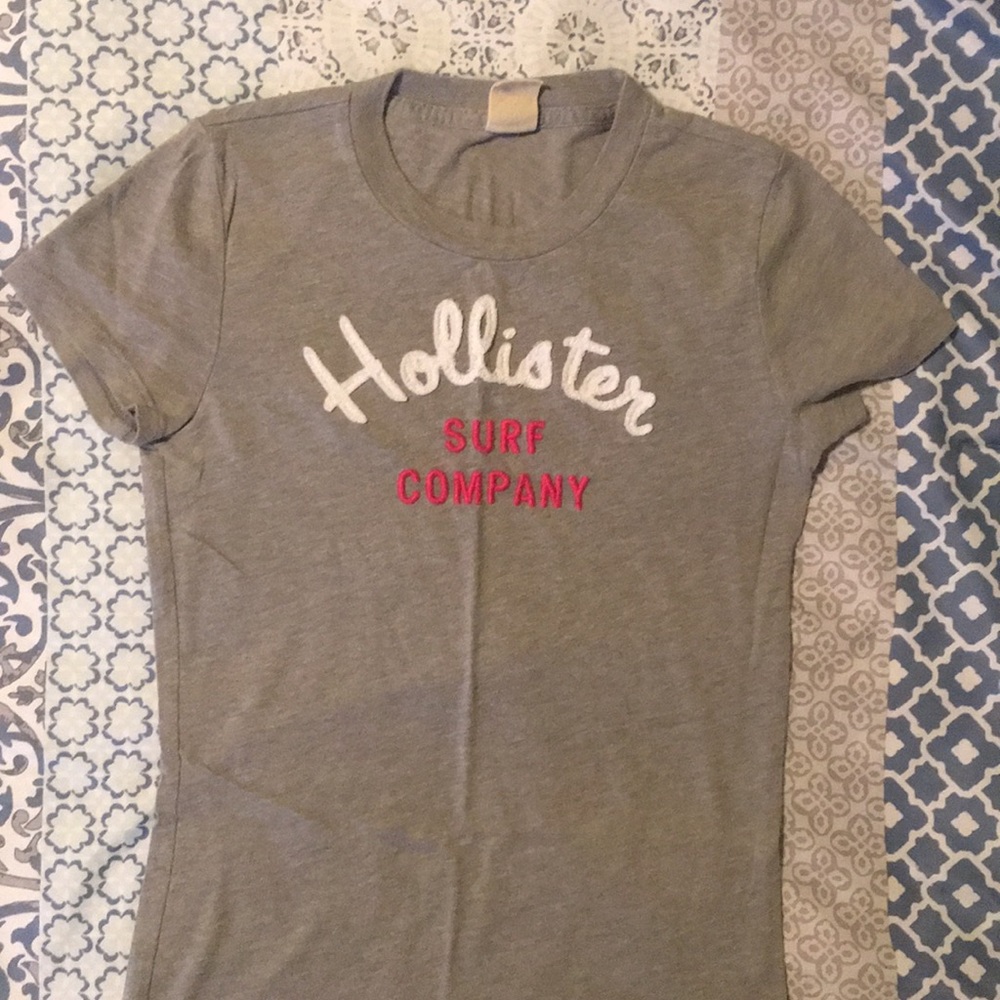 Hollister soft tee